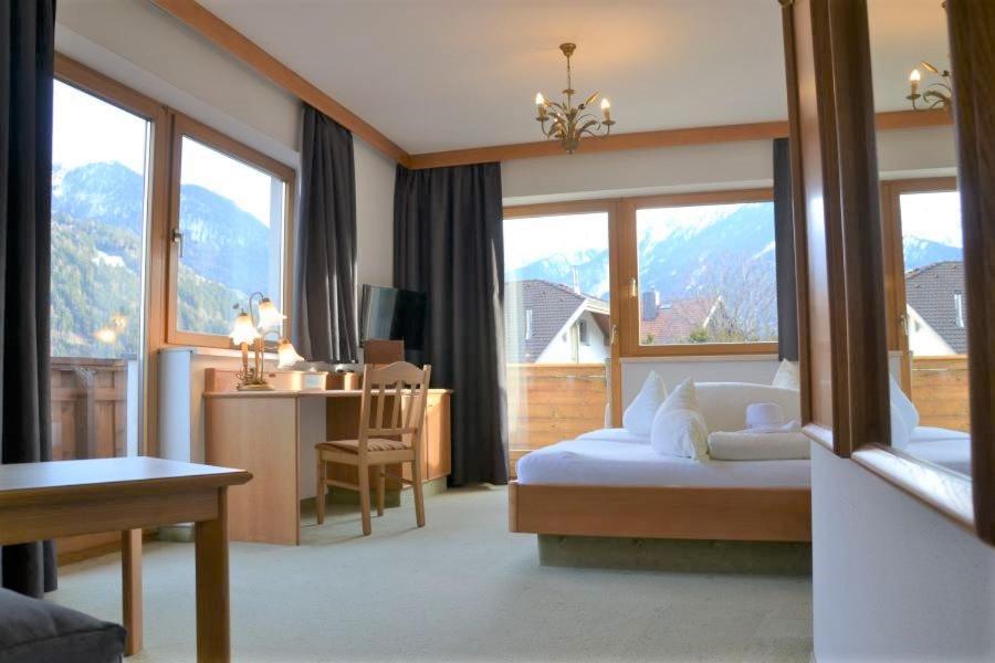 Hotel Alpina Nature-Wellness Веннс Экстерьер фото
